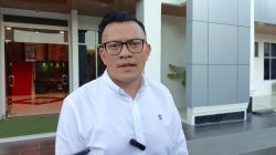 Diperiksa Kejati NTT, Fransisco Bessi Serahkan Bukti Dugaan Aliran Uang ke Oknum Jaksa 