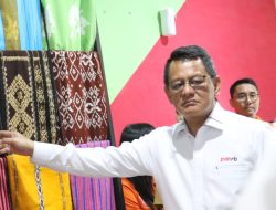 Wamen PANRB Puji NTT Mart