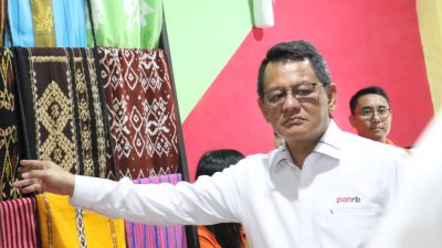 Wamen PANRB Puji NTT Mart