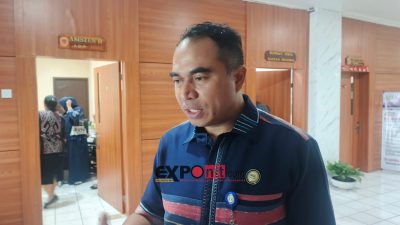 Direktur Perumda Air Minum Kota Kupang, Isidorus Lilijawa / foto: Gorby Rumung
