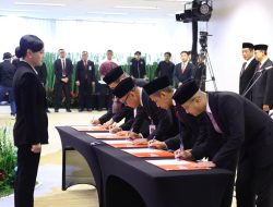 5 Pejabat Baru OJK Resmi Dilantik, Siap Kawal Transformasi dan Perlindungan Konsumen
