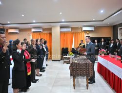 Wali Kota Kupang Lantik 5 Pejabat Administrator
