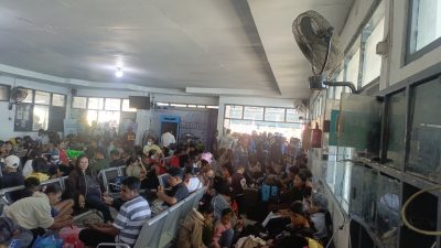 ASDP Kupang Diduga Telantarkan Penumpang Tujuan Rote Ndao Berjam-jam