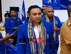 SPK Sentil Gelar “Raja Timor” Jokowi