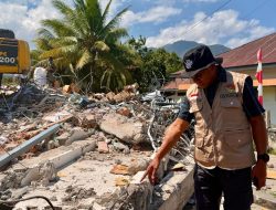 Dari Ruteng hingga Borong, Wagub Johni Asadoma Cek Kerusakan Pascagempa