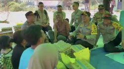 Kapolda NTT Rudi Darmoko Temui Korban Gempa di Ngada, Salurkan Bantuan dan Motivasi