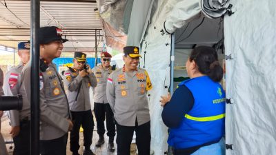 Kapolda NTT Temui Bayi Gempita, Lahir Saat Gempa 7,7 Magnitudo Guncang Flores