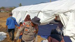 Ruang Kelas Rusak Akibat Gempa, Polisi Turun Tangan Siapkan Tenda Darurat di SMA Muhammadiyah Boleng