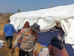 Ruang Kelas Rusak Akibat Gempa, Polisi Turun Tangan Siapkan Tenda Darurat di SMA Muhammadiyah Boleng