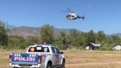 Bantuan Pertama Tiba, Helikopter Polri Tembus Dua Desa Terisolasi di Ende