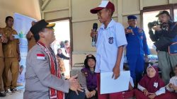Kapolda NTT Pulihkan Sekolah dan Semangat Anak-anak Pulau Kukusan Pascagempa