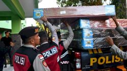 Kapolda NTT Hadir untuk 9 Keluarga TNI Korban Kebakaran Asten Kuanino