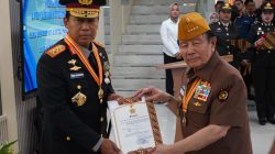 Kapolda NTT Rudi Darmoko Dianugerahi Bintang LVRI atas Pengabdian untuk Indonesia